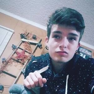 Meet your Posher, Cj